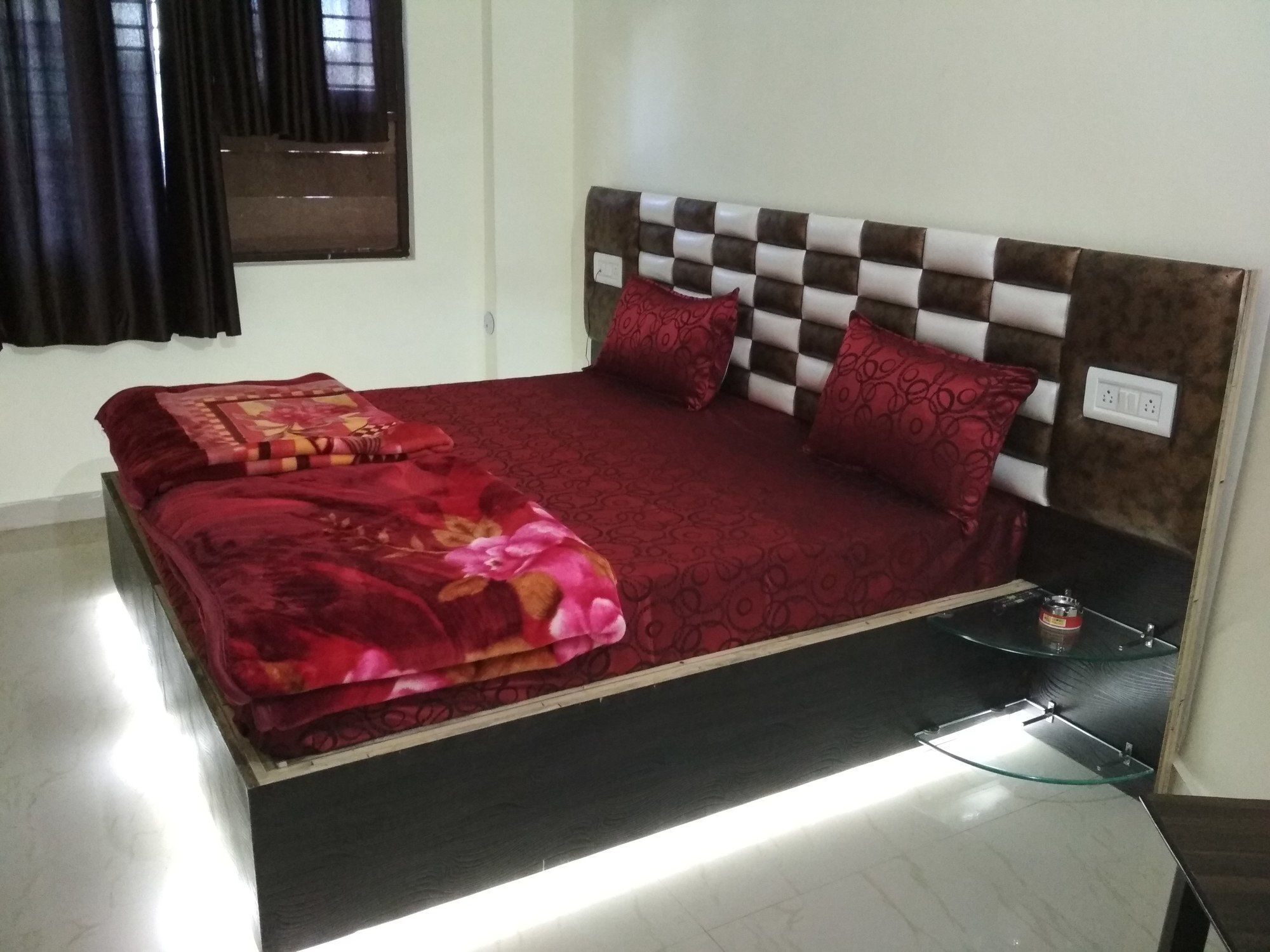 Hotel Pragati Palace Mathura Exterior foto